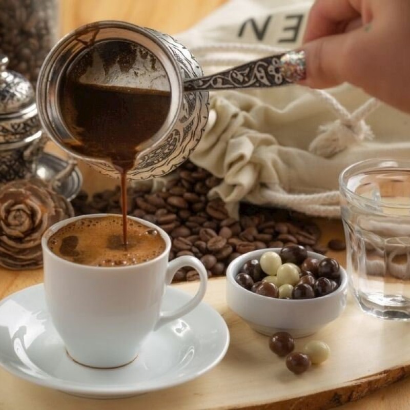 Yoğun aroması ve eşsiz tadıyla CrazyBoy Coffe, kahve keyfini zirveye taşıyor. Gün boyu zinde kalmak için hemen sipariş verin!